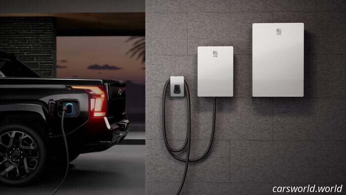 La Spagna è immersa nel buio ma alcuni veicoli elettrici hanno riacceso le luci / Carscoops